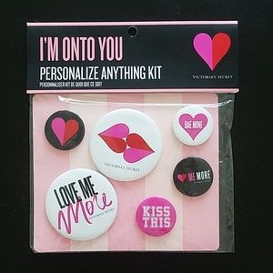 Victoria's Secret I'M ONTO YOU pin buttons kit